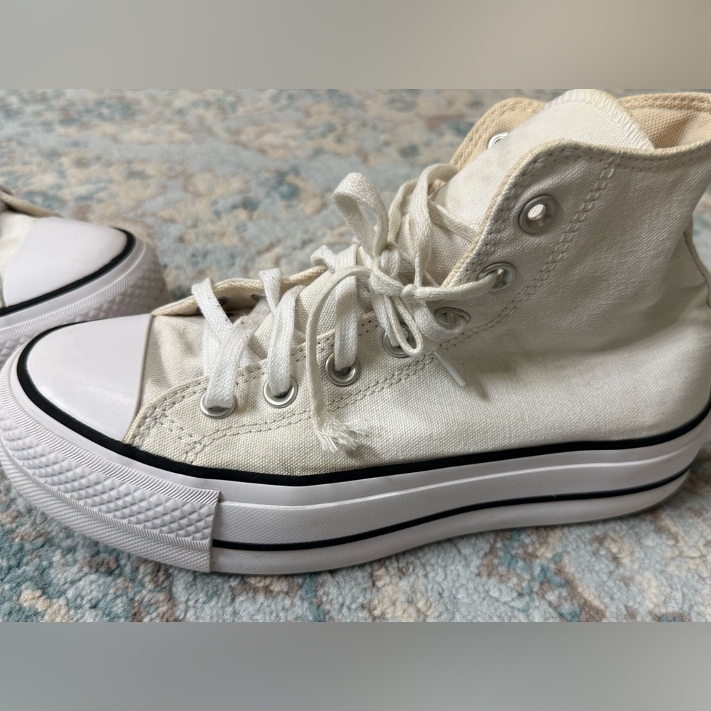 Converse High-Top platform Sneakers in White - Picture 10 of 12